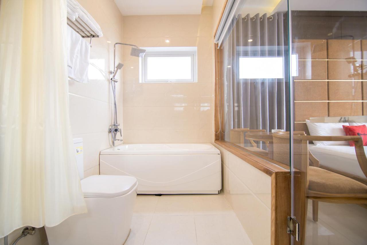 Reddoorz Plus Near Lotte Mart Cong Hoa Ho Şi Min Exterior foto